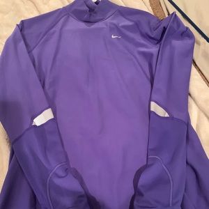 Nike pullover